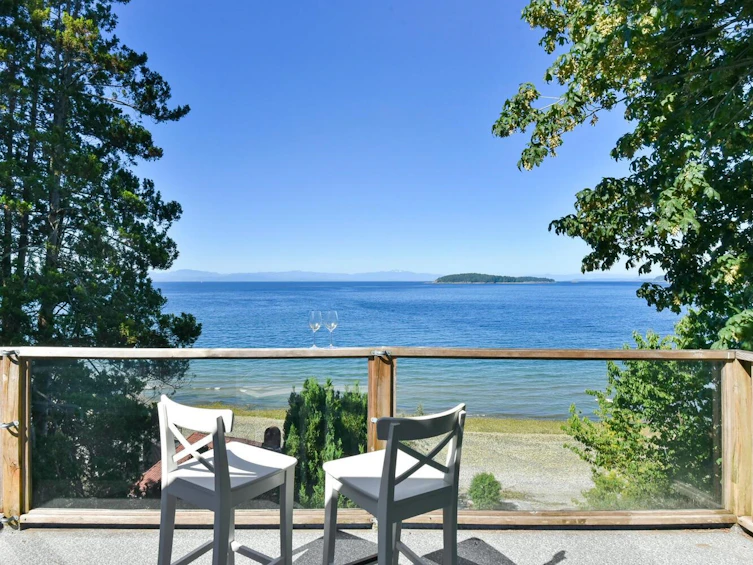 5243 Sunshine Coast Highway, Sechelt, BC, V7Z 0C4 - 2