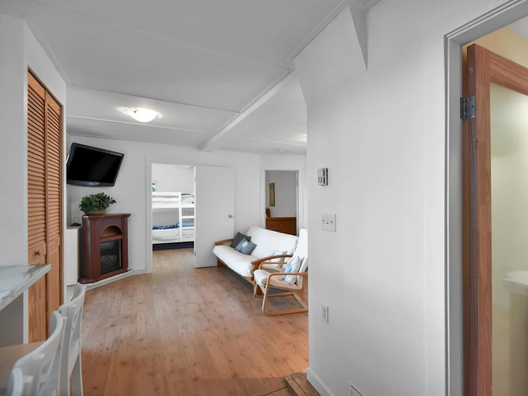 5243 Sunshine Coast Highway, Sechelt, BC, V7Z 0C4 - 19