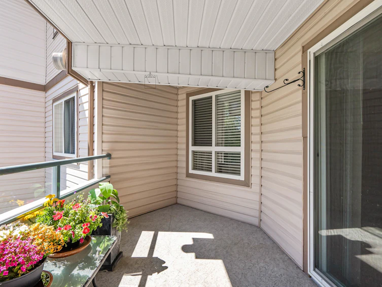 215-22150 48 Avenue, Langley, BC, V3A 8R5 - 4