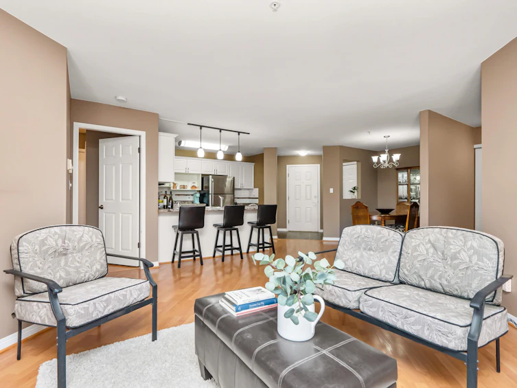 215-22150 48 Avenue, Langley, BC, V3A 8R5 - 17