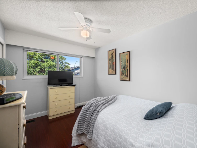 7562 Muston Place, Delta, BC, V4C 7J8 - 11