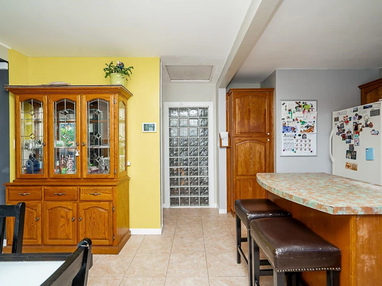 717 First Street, New Westminster, BC, V3L 2H4 - 9