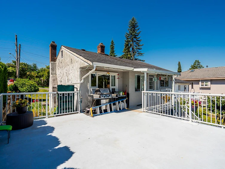 717 First Street, New Westminster, BC, V3L 2H4 - 23