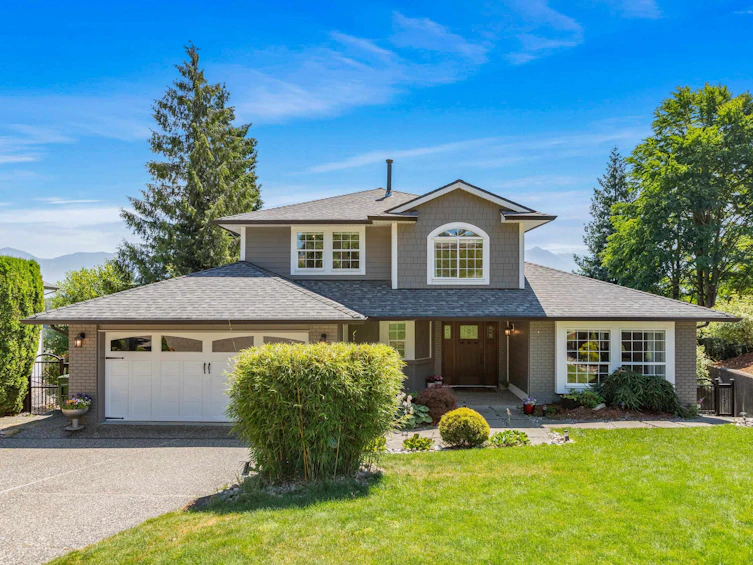44379 Summit Place, Chilliwack, BC, V2R 3H9