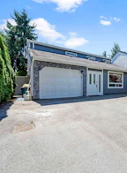 6047 Brooks Crescent