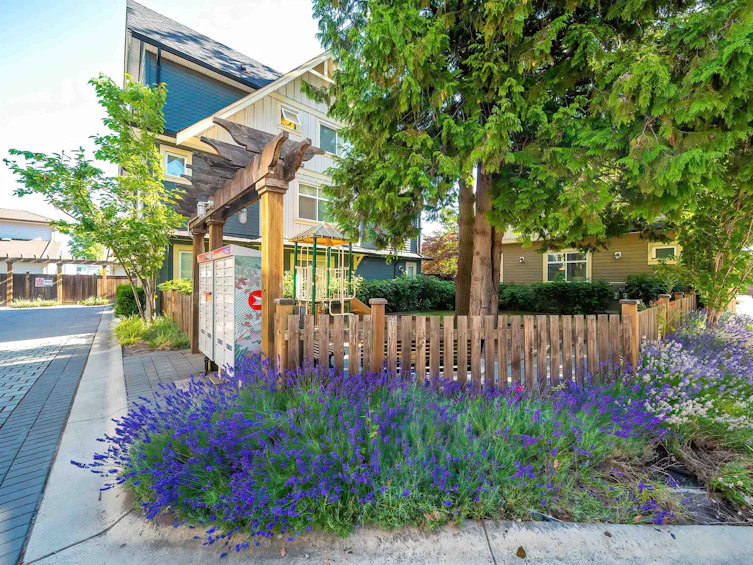 12-6033 Williams Road, Richmond, BC, V7E 1K4 - 2