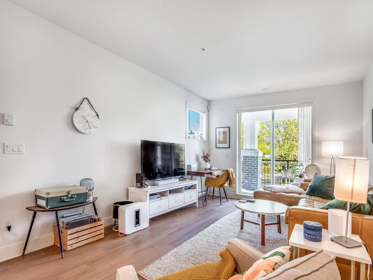 220-5788 Sidley Street, Burnaby, BC, V5J 0E4 - 6
