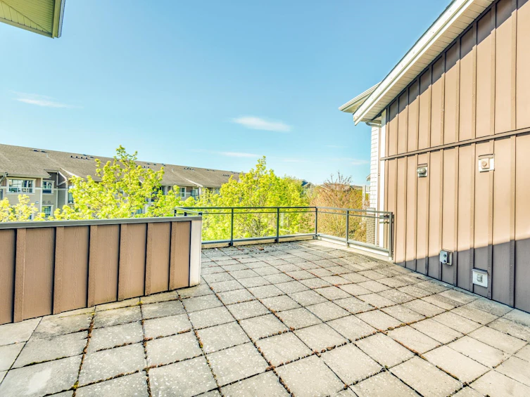 220-5788 Sidley Street, Burnaby, BC, V5J 0E4 - 20