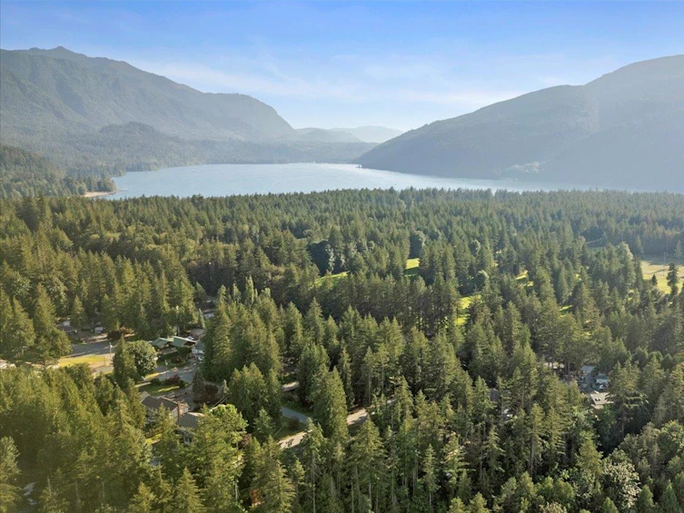 45631 Sleepy Hollow Road, Cultus Lake, BC, V2R 5A5 - 31