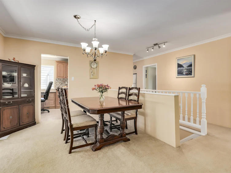 2251 Berkley Avenue, North Vancouver, BC, V7H 1Z6 - 14