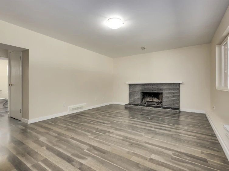 2251 Berkley Avenue, North Vancouver, BC, V7H 1Z6 - 24