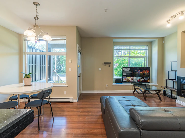 229-7333 16th Avenue, Burnaby, BC, V3N 0A8 - 14