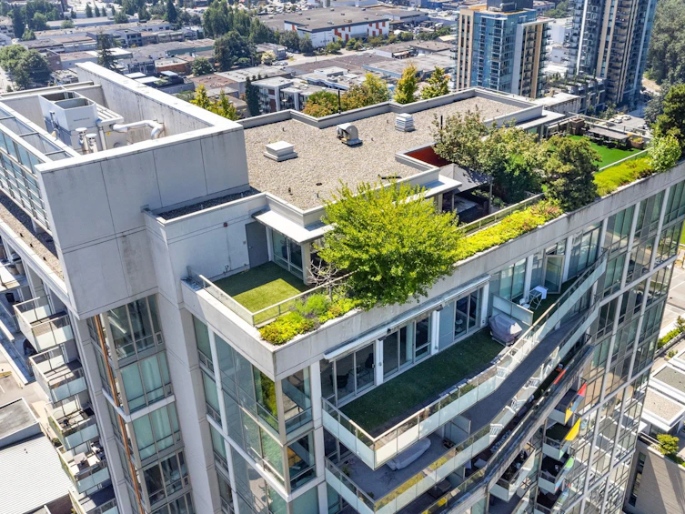 2501-1550 Fern Street, North Vancouver, BC, V7J 0A9 - 2