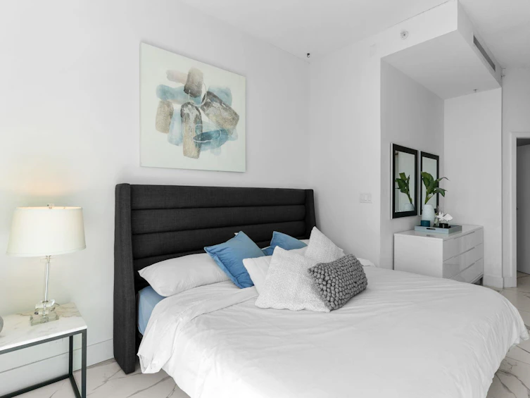2501-1550 Fern Street, North Vancouver, BC, V7J 0A9 - 16