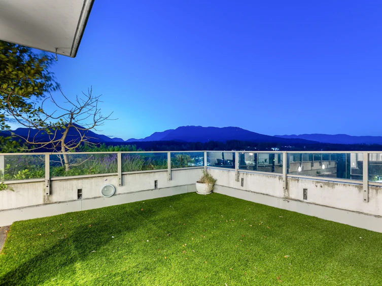 2501-1550 Fern Street, North Vancouver, BC, V7J 0A9 - 33