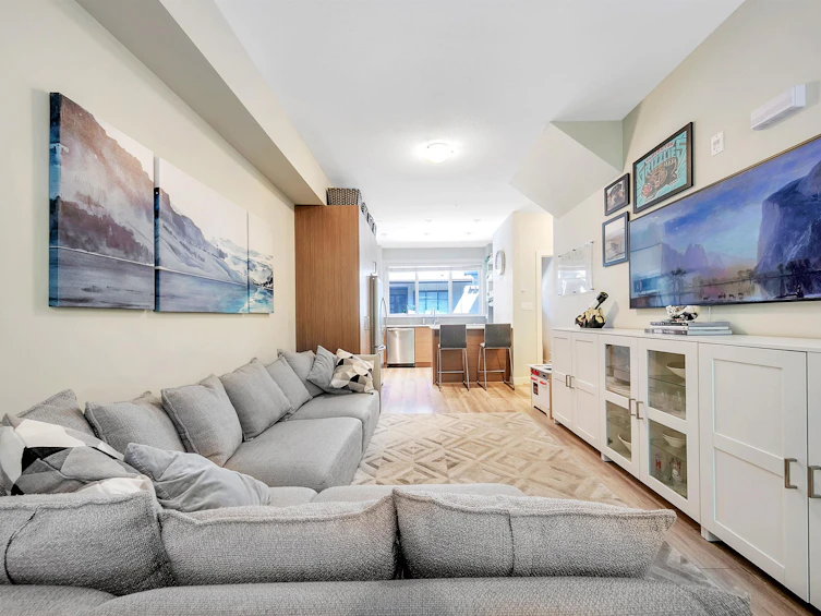 304-2135 Heritage Park Lane, North Vancouver, BC, V7H 1E4 - 7