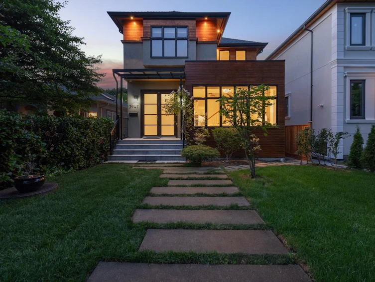 3947 W 20th Avenue, Vancouver, BC, V6S 1G3 - 2