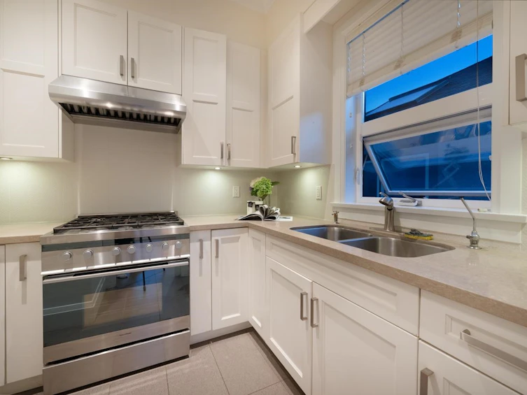3947 W 20th Avenue, Vancouver, BC, V6S 1G3 - 20