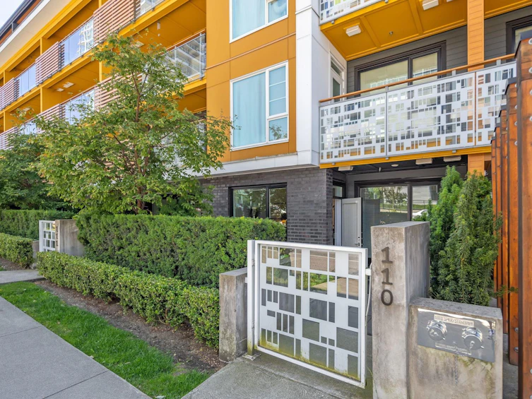 110-516 Foster Avenue, Coquitlam, BC, V3J 0H8