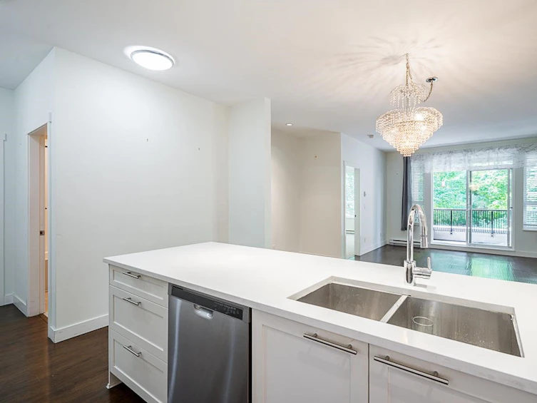 210-15188 29a, Surrey, BC, V3T 5X3 - 16