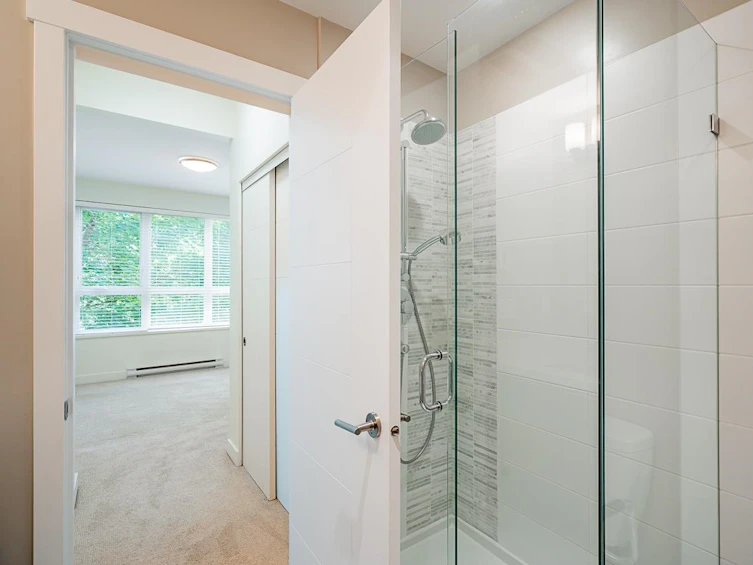 210-15188 29a, Surrey, BC, V3T 5X3 - 21