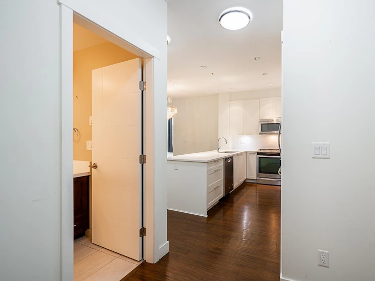 210-15188 29a, Surrey, BC, V3T 5X3 - 6