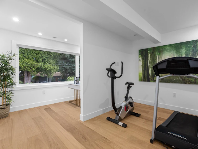 819 West 20th Street, North Vancouver, BC, V7P 2B5 - 19