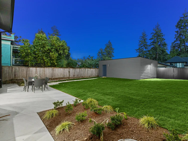 819 West 20th Street, North Vancouver, BC, V7P 2B5 - 26
