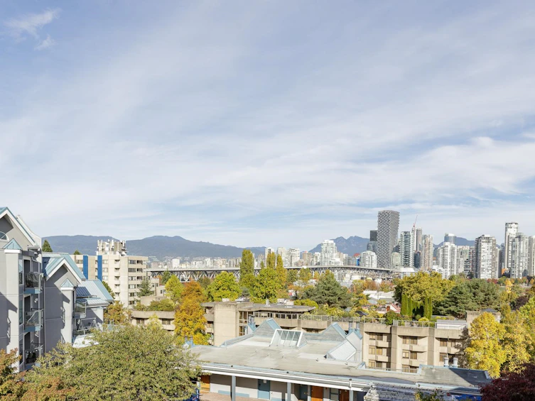 401-1345 W 4th Avenue, Vancouver, BC, V6H 3Y8 - 12