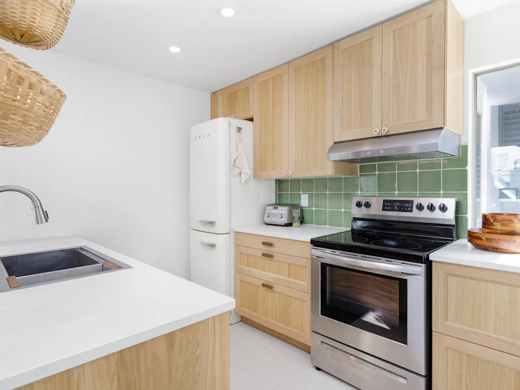 401-1345 W 4th Avenue, Vancouver, BC, V6H 3Y8 - 15