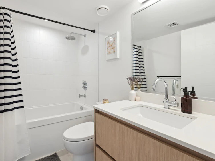 3-752 E 3rd Street, North Vancouver, BC, V7L 1G9 - 15