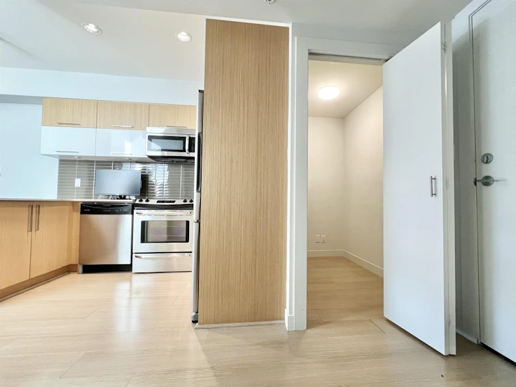 512-10020 Dunoon Drive, Richmond, BC, V7A 0A7 - 4