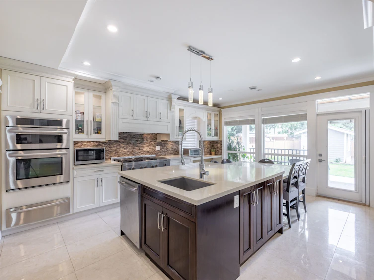 583 Hillcrest Street, Coquitlam, BC, V3J 6N7 - 6