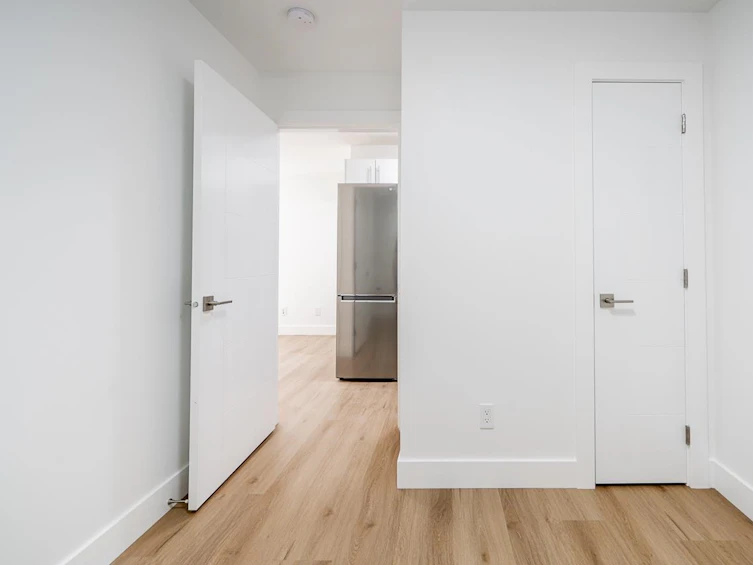 2652 East 25 Avenue, Vancouver, BC, V5R 1H5 - 23