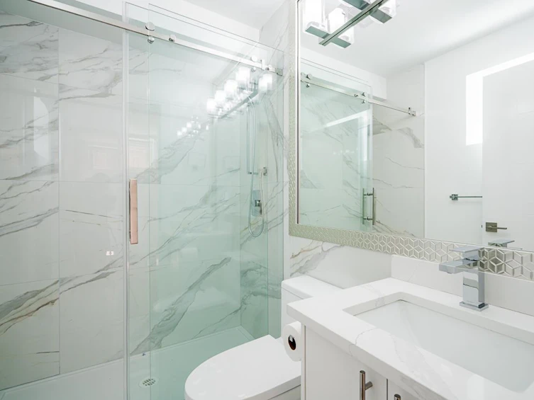 2652 East 25 Avenue, Vancouver, BC, V5R 1H5 - 25