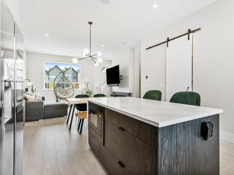 13-16589 25, Surrey, BC, V3Z 1H5 - 23