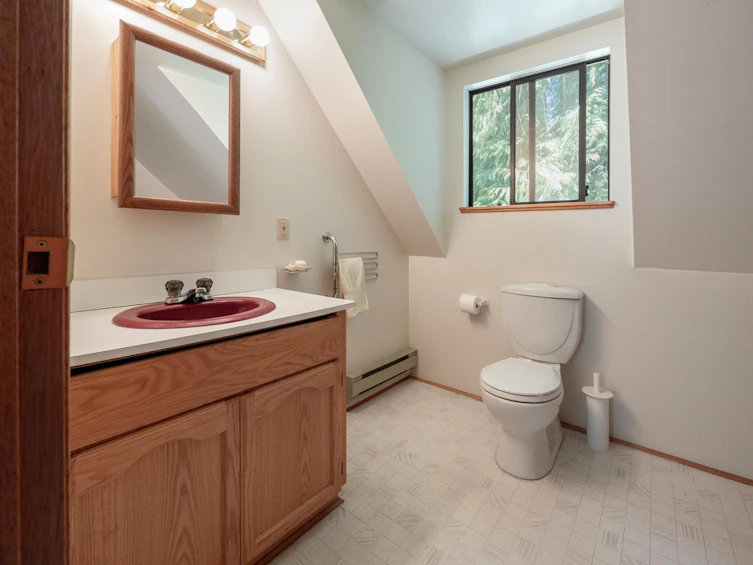 5628 Upland Road, Sechelt, BC, V7Z 0C6 - 16