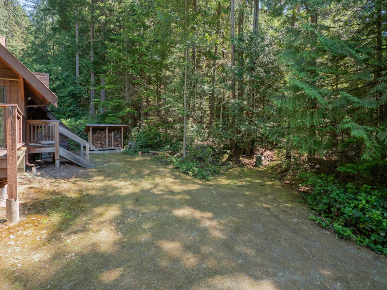 5628 Upland Road, Sechelt, BC, V7Z 0C6 - 34