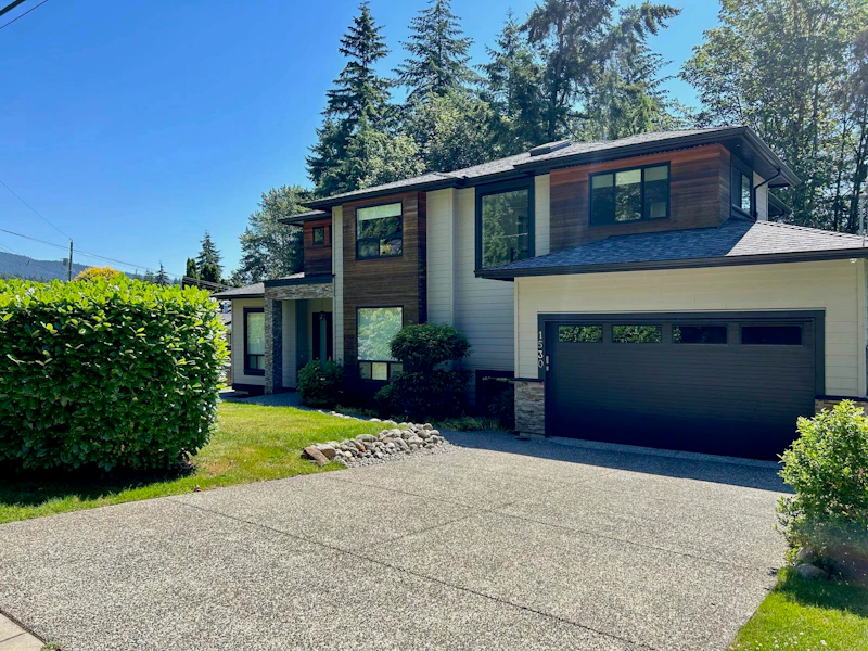 1530 Appin Road, North Vancouver BC V7J 2T5