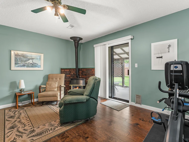 34242 Redwood Avenue, Abbotsford, BC, V2S 2T7 - 16