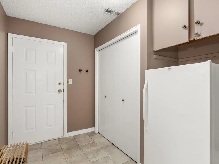 34242 Redwood Avenue, Abbotsford, BC, V2S 2T7 - 29