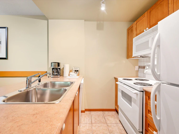 203-4315 Northlands Boulevard, Whistler, BC, V8E 1C1 - 8