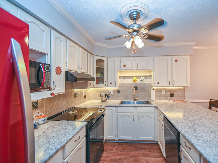 108-11510 225 Street, Maple Ridge, BC, V2X 9Y3 - 14