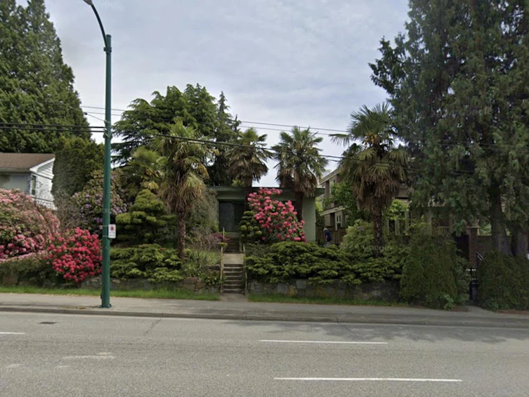 7710 Granville Street, Vancouver, BC, V6P 4Y7