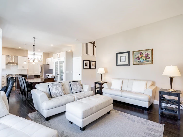 6085 164 Street, Surrey, BC, V3S 3V9 - 9