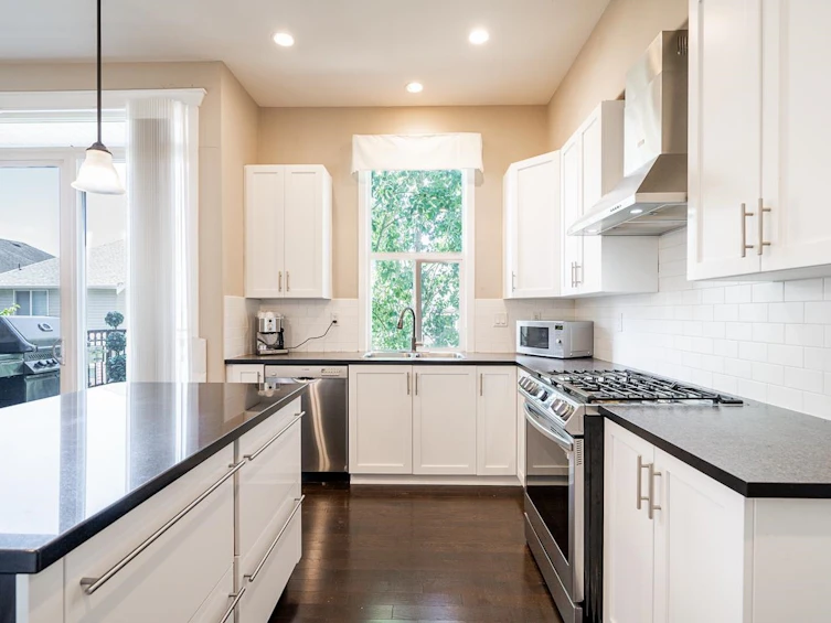 6085 164 Street, Surrey, BC, V3S 3V9 - 13
