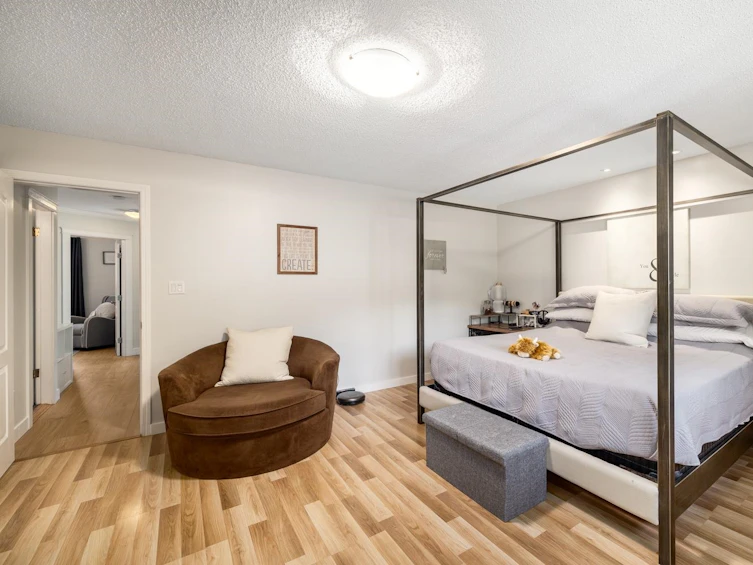 3310 Apex Place, North Vancouver, BC, V7H 2R5 - 14