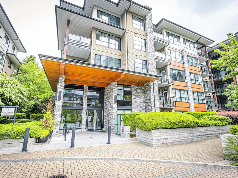 504 - 1152 Windsor Mews, Coquitlam BC