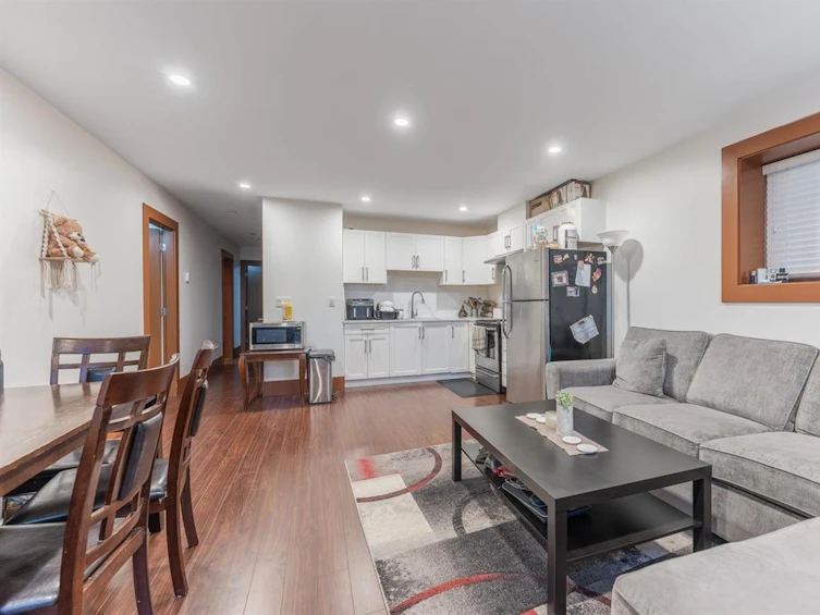 3228 164a Street, Surrey, BC, V3Z 0G5 - 18