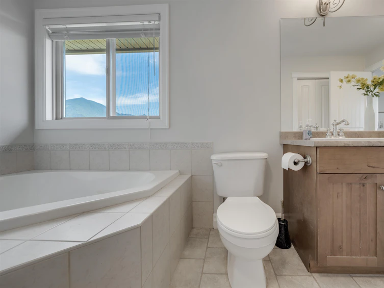 46046 Bridle Ridge Crescent, Chilliwack, BC, V2R 5W2 - 20